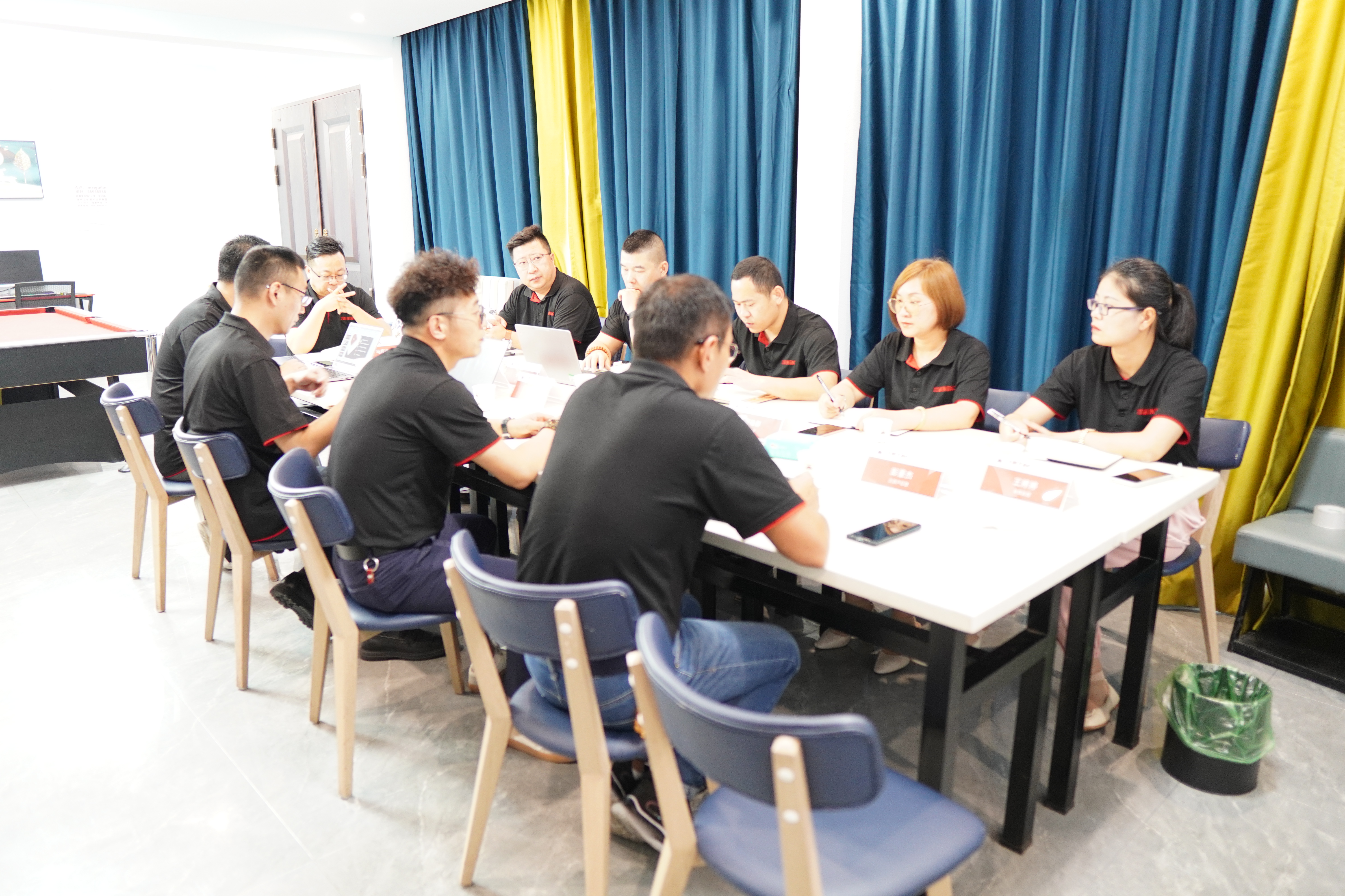 Group building activities of the 2022 mid year sales conference P4